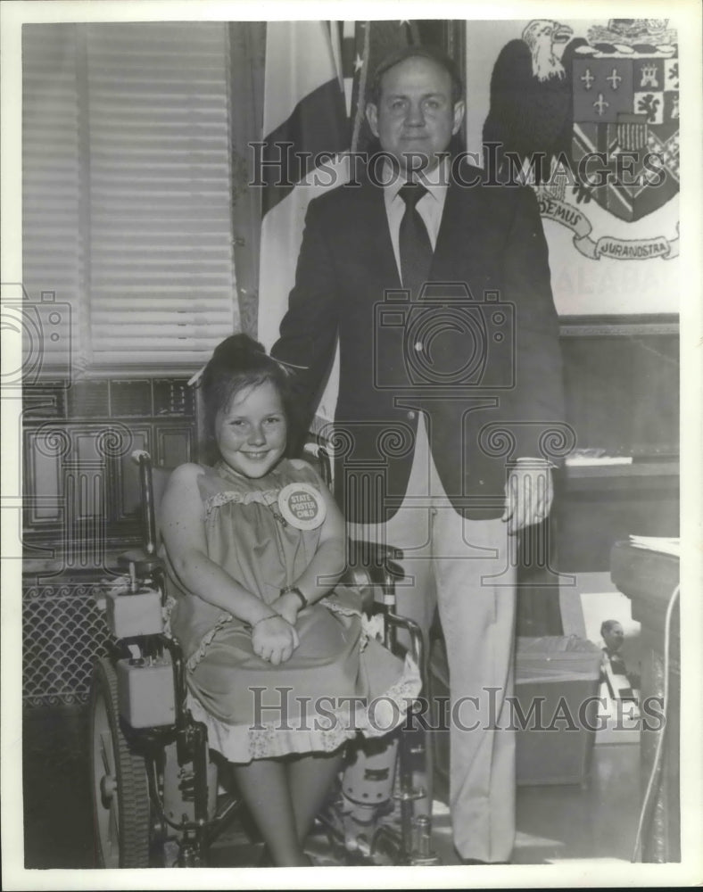 1980, Governor Fob James greets MS poster child Debbie Kornegay - Historic Images