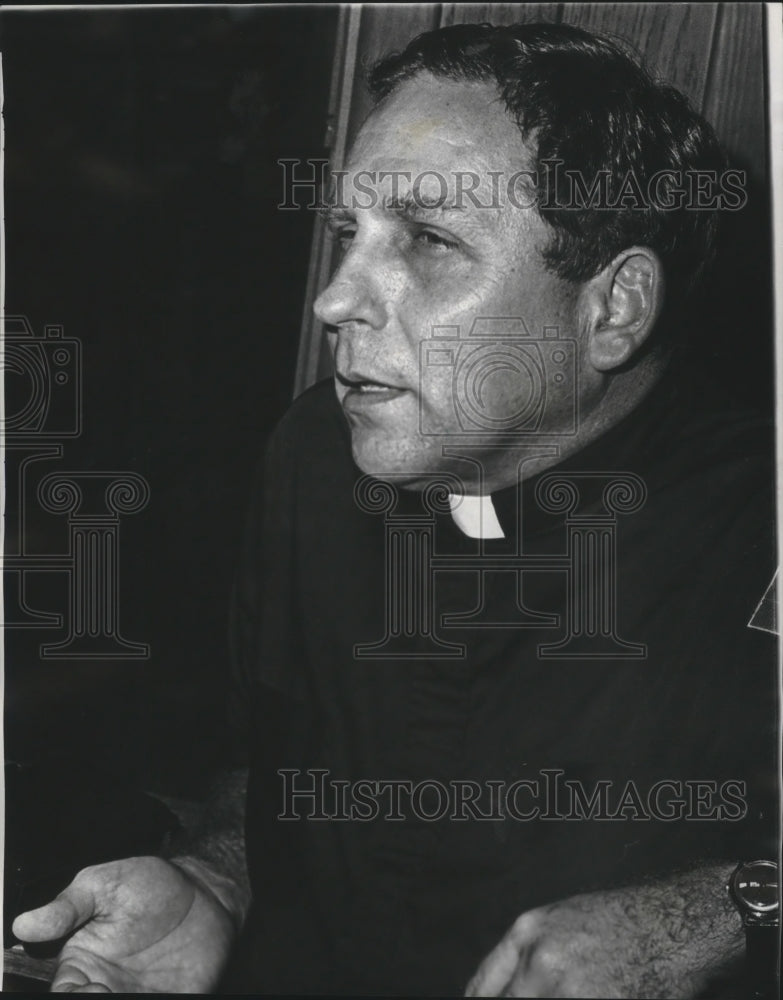 1975 Reverend Emile Lafranz, Clergyman - Historic Images