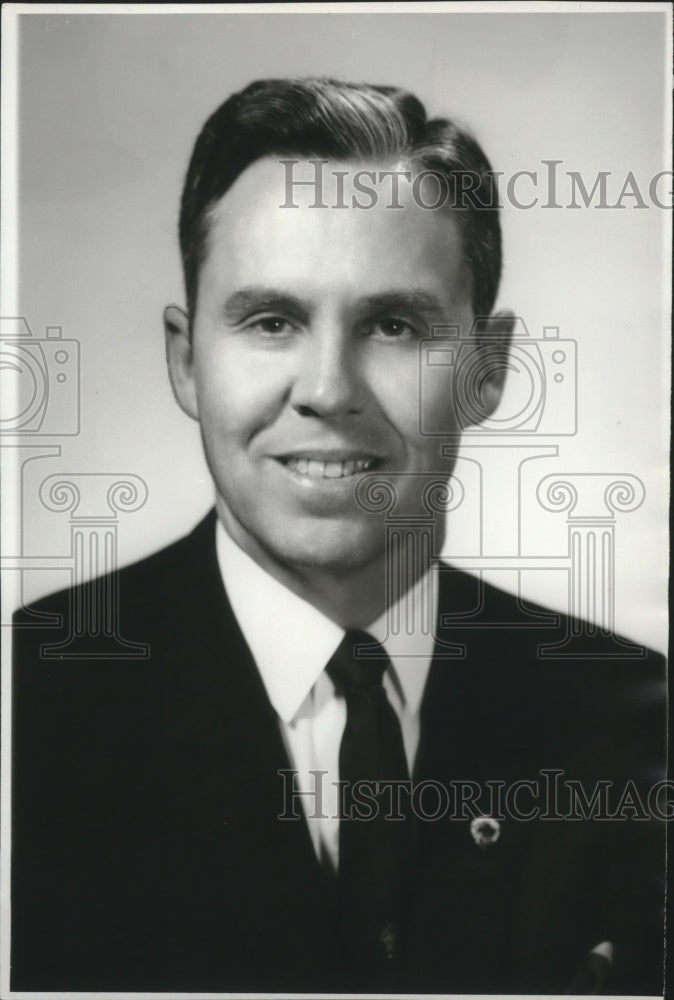 1970 Press Photo Frank C. Izard, Bell Telephone Executive - abna33499 - Historic Images