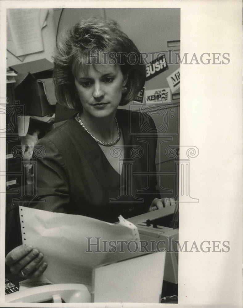 1988 Jenny Burleson of Channel 13, at work at WVTM - Historic Images