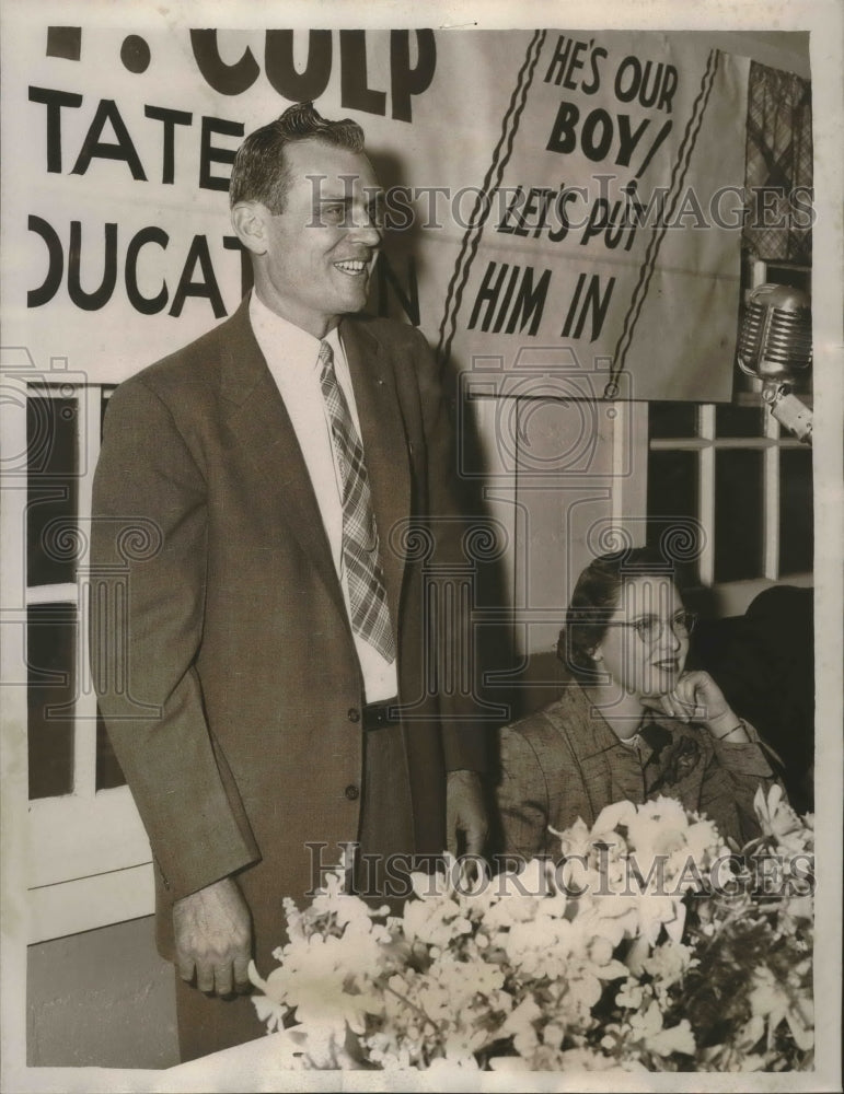 1954 Press Photo Doctor and Mrs Delos P. Culp, educator and wife - abna33890-Historic Images