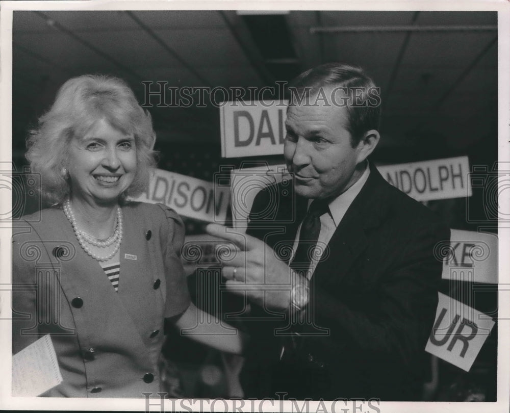 1990 Gubernatorial Candidate Paul Hubbert with Wife - Historic Images