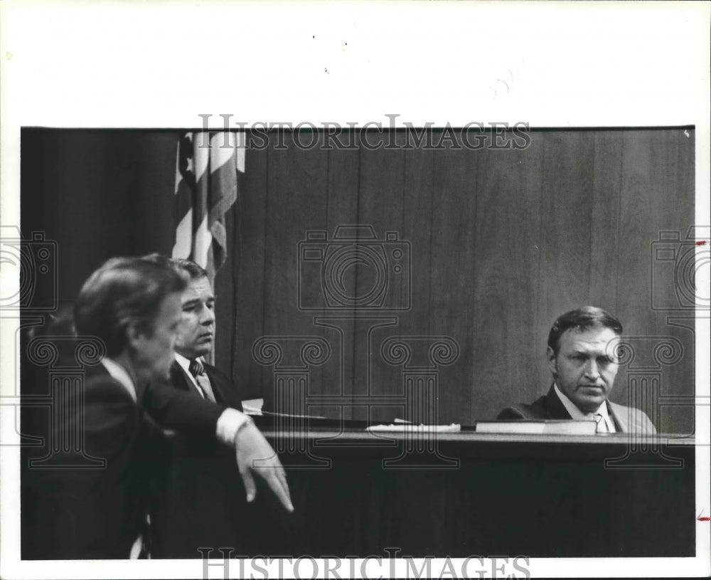 1980, Sheffield questions Thomsa Fullman on witness stand in Trial - Historic Images