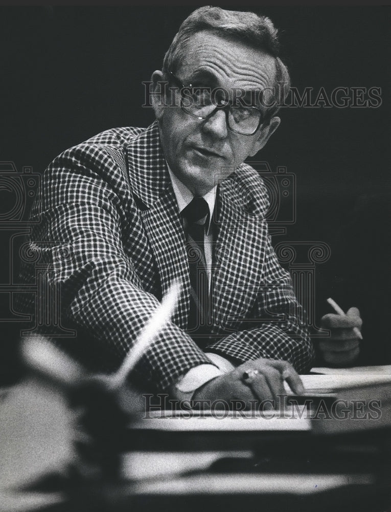 1984, Charles Knowles, Shelby County School Superintendent - Historic Images