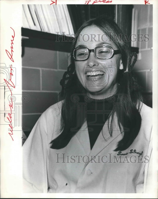 1975, Mrs. William Harris, Suzie Straight Jefferson County Republican - Historic Images
