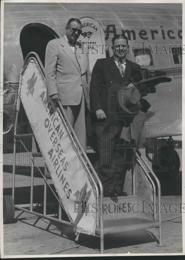 1950 Press Photo Cooper Green and Colonel Paul V. Bitlus, executive director-Historic Images