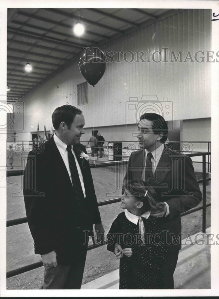 1987 Congressman Claude Harris with Commissioner Ken Wilson - Historic Images