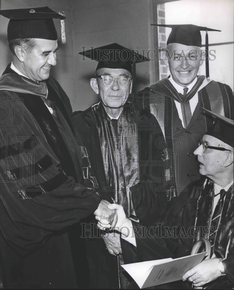 1965 Press Photo Doctor Champ Lyons and Doctor Tinsley R. Harrison at Graduation - Historic Images