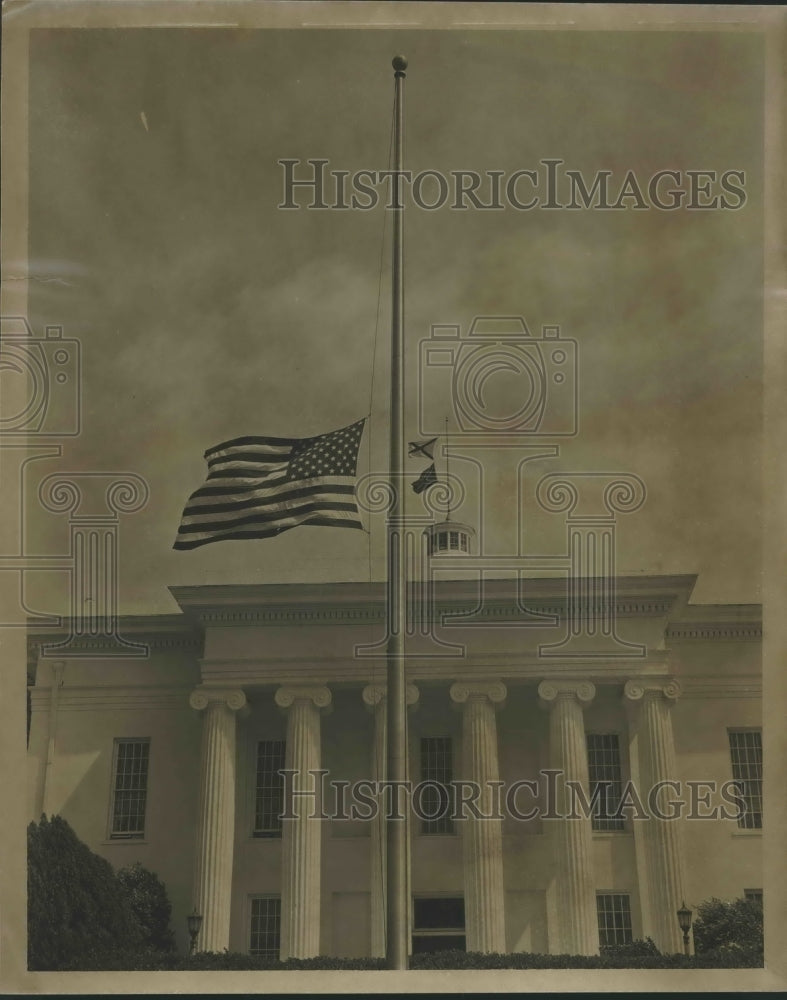 1968 Press Photo Flag at Half Mast for Death of Governor Lurleen Wallace - Historic Images