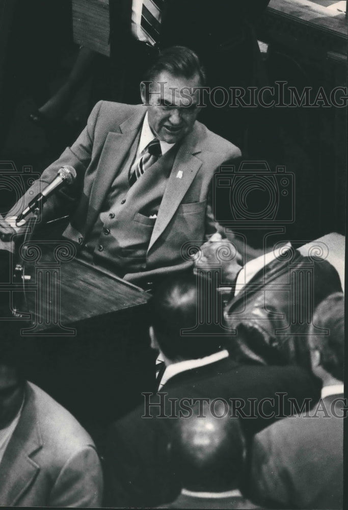 1983, Alabama Governor George Wallace greets members of legislature - Historic Images