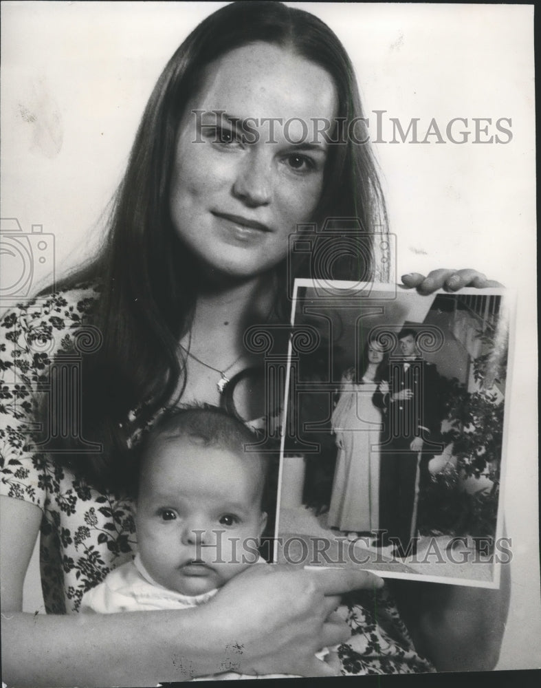 1970 Press Photo Mrs. Larry Leonard, wife, Pleasant Grove, Alabama Medal Winner - Historic Images