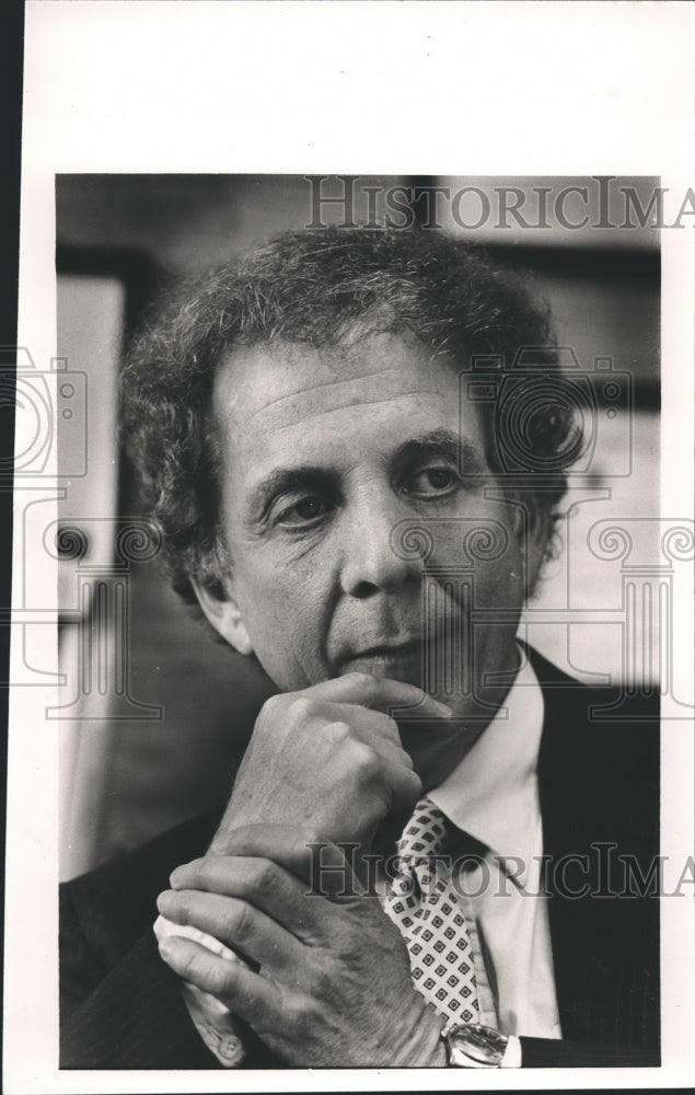 1984 Doctor Donald Kahn, Physician - Historic Images