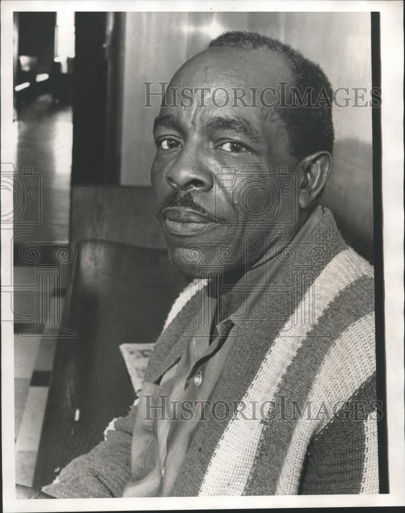 1976 Oliver Jones, Adamsville, Alabama Robbery Victim - Historic Images