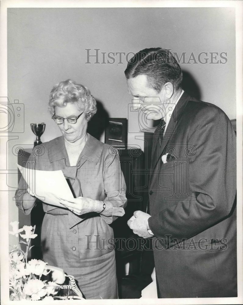 1966, S. Blackerby, R. Flowers in Alabama Secretary of State Office - Historic Images