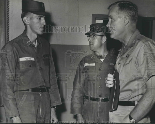 1961 Press Photo Major General Henry Graham, Alabama National Guard, Lt. Pruitt - Historic Images