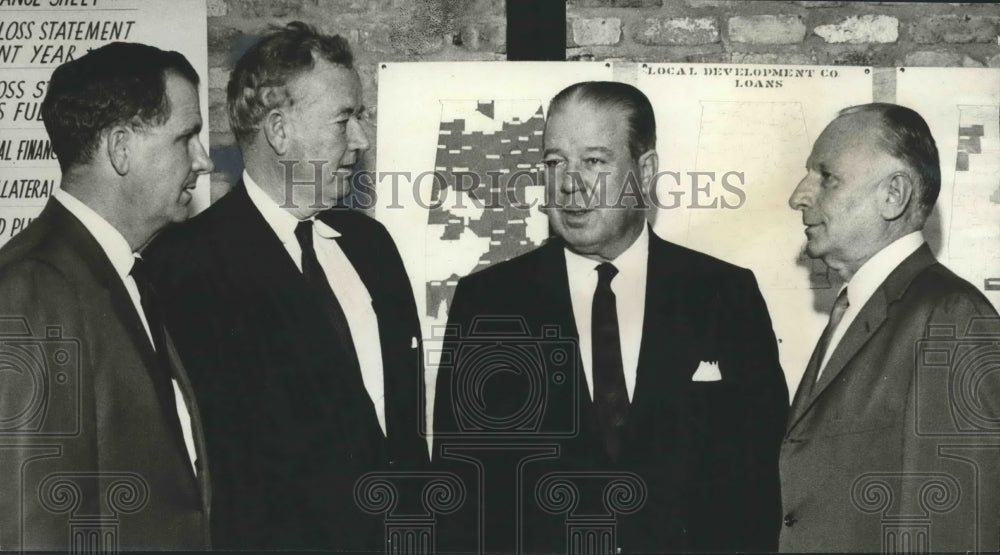 1967 Press Photo P. Brunson, SBA director, Senator Sparkman; W. Cooper Green - Historic Images