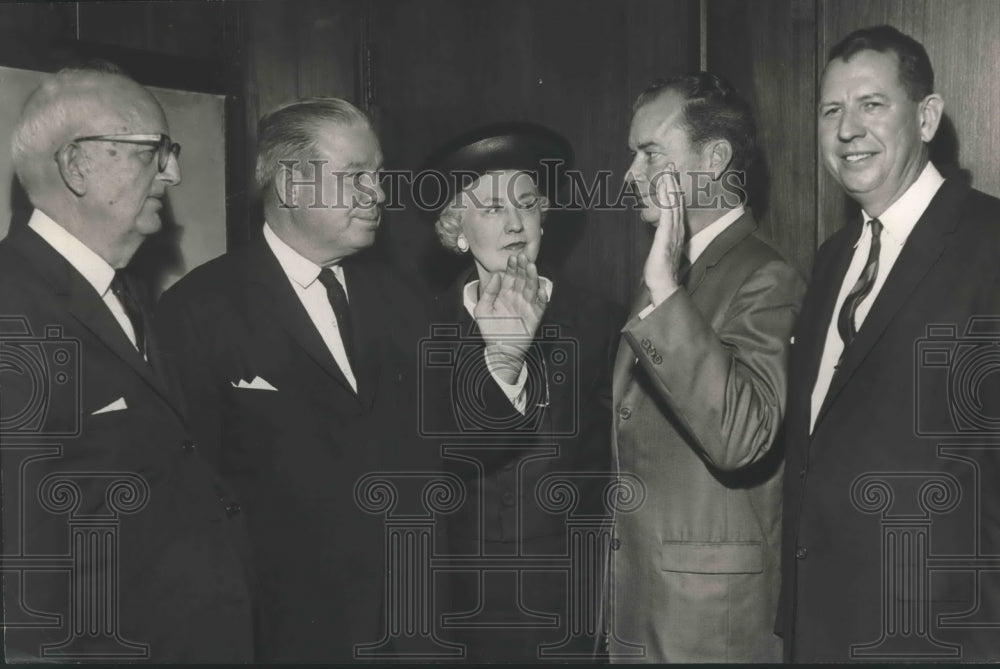 1965 Press Photo W. Cooper Green sworn in, Jefferson County Commission president - Historic Images