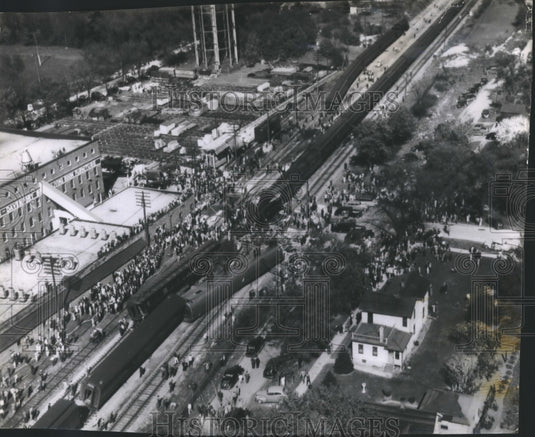 1946, Aerial view of train collision west of Chicago - abna35648 - Historic Images
