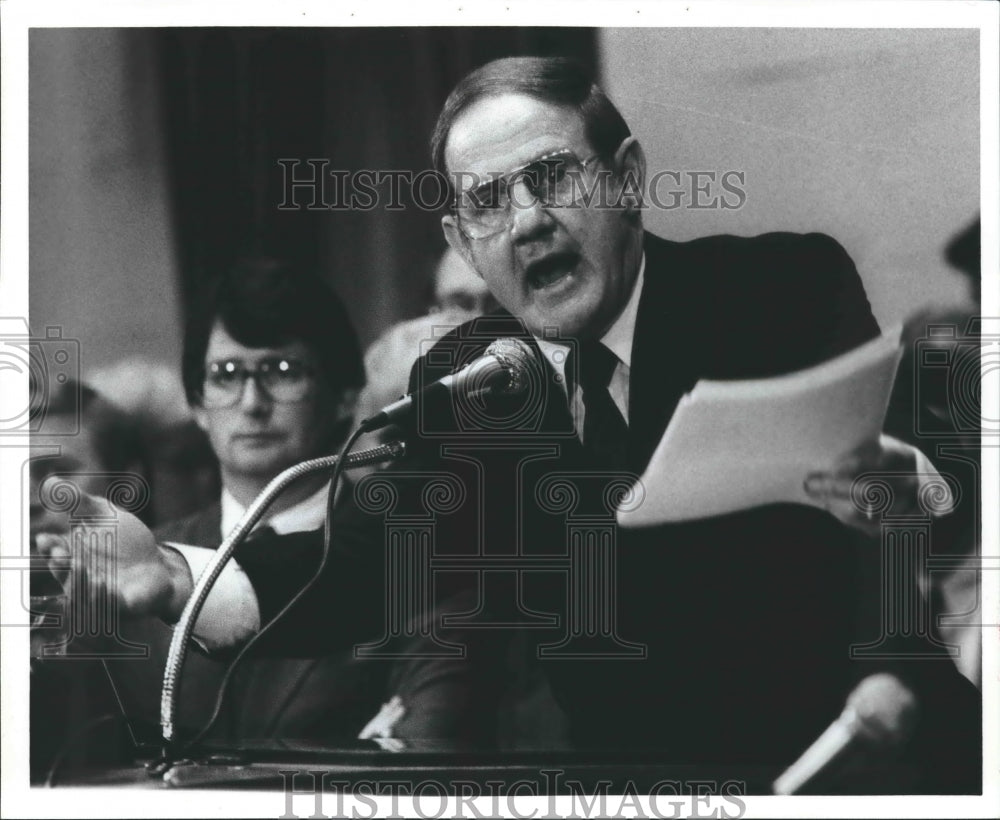 1981, Alabama Governor Fob James speaks at session - abna35672 - Historic Images