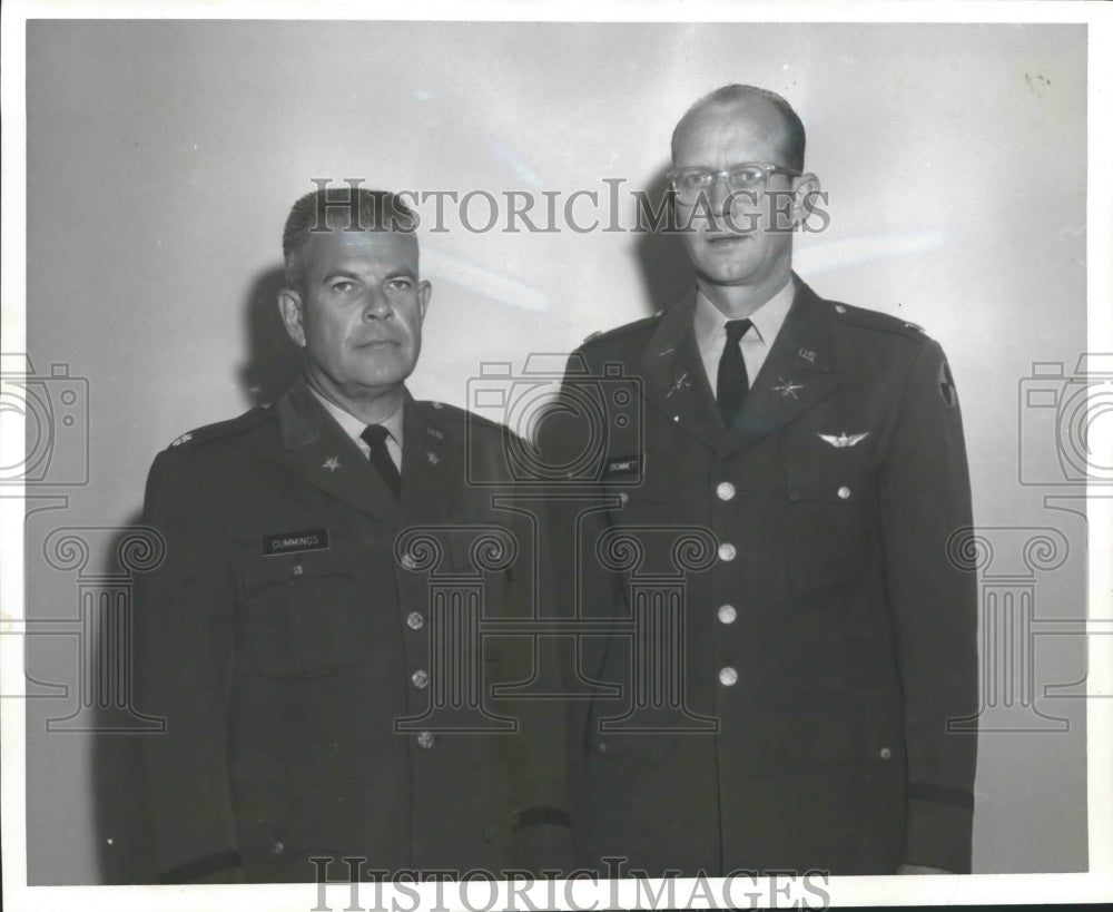 1962 Press Photo Hubert G. Cummings and Ralph Crommett, United States Army - Historic Images