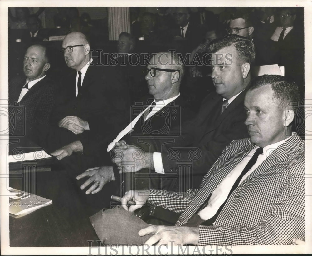 1965 Press Photo Alabama Politicians Listen to Wallace Speak on Reapportionment - Historic Images