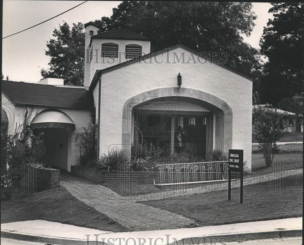 1983 Inglenook, Alabama Library - Historic Images