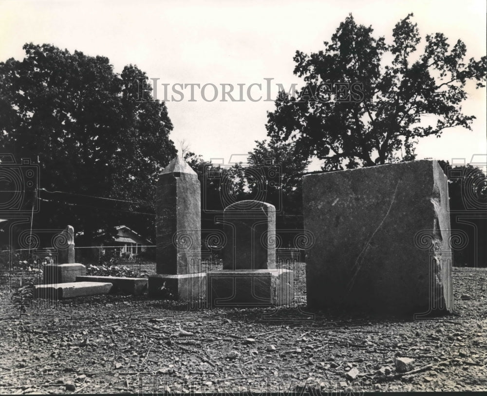 1983 Inglenook, Alabama Cemetery Headstones - Historic Images