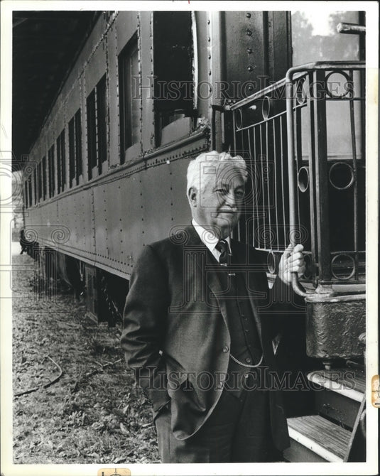 1980, Retired industrialist and family patriarch Earl Mason McGowin - Historic Images