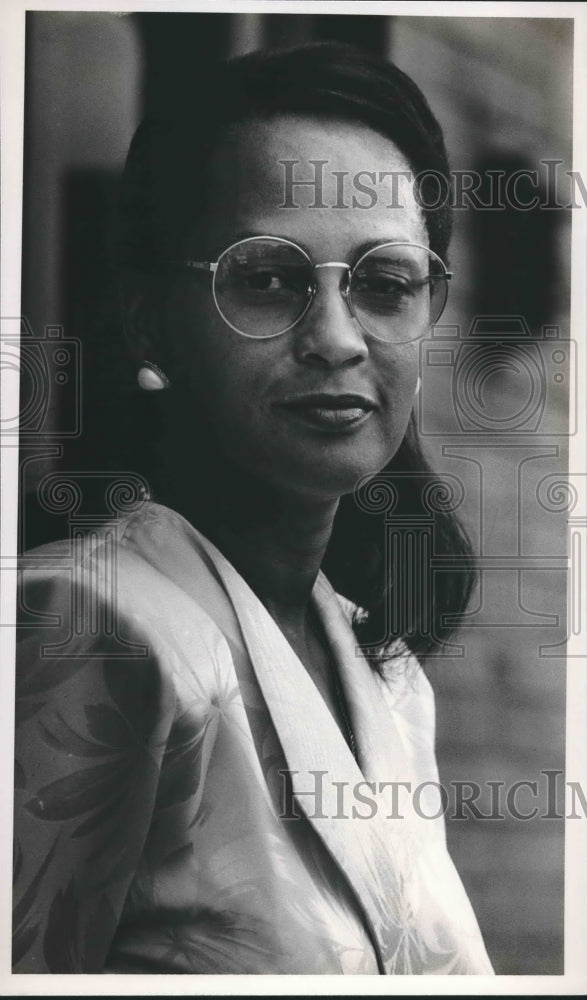 1988, Circuit Clerk Candidate Saundra Bellamy-Lewis - abna36046 - Historic Images