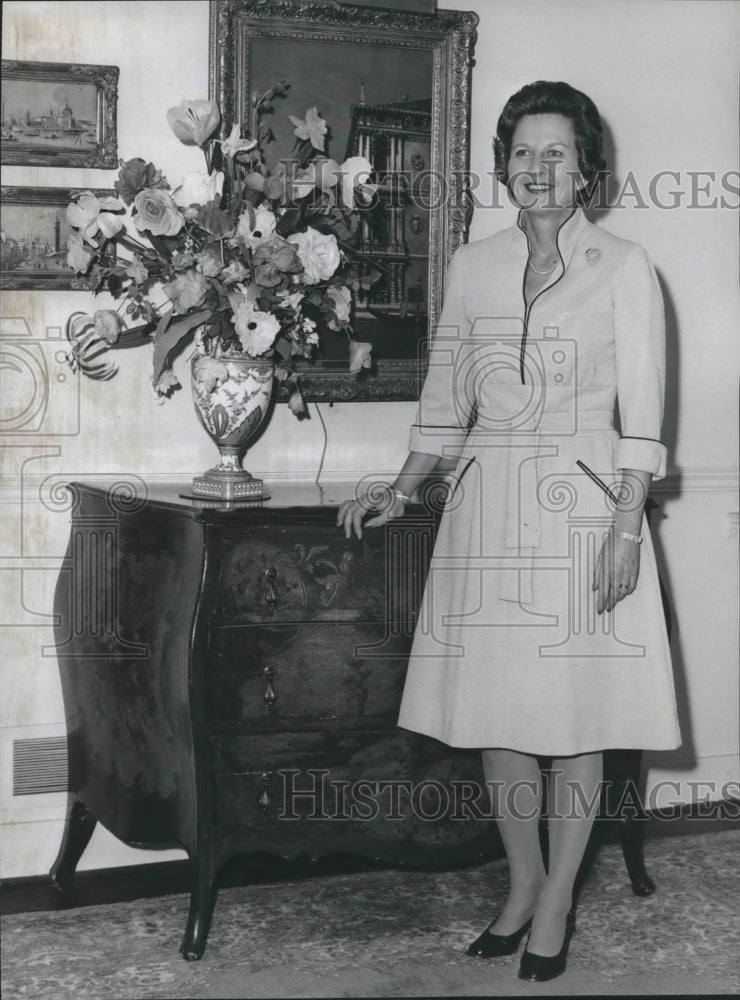 1977 Mrs. Frank E. Lankford, President Birmingham Symphony Group - Historic Images