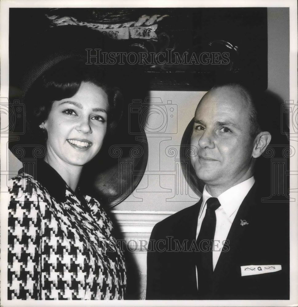 1964 Press Photo Katy Sue Meredith, Maid of Cotton and Other - abna36338 - Historic Images