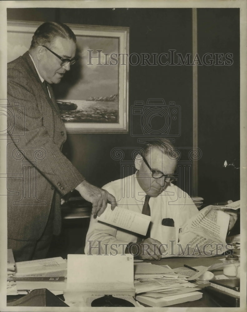 1962 Press Photo James D. Mills, Editor, with unidentified person - abna36442 - Historic Images