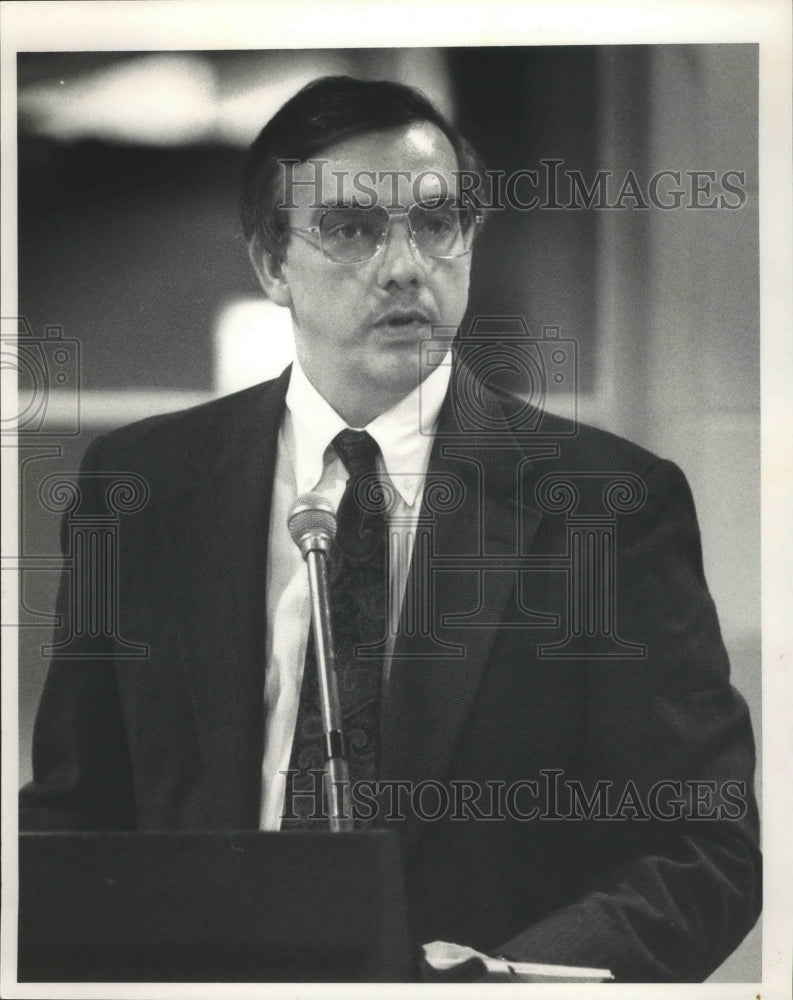 1991 C. Robert Mitchell, Hoover school superintendent, Alabama - Historic Images