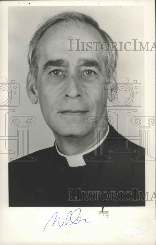 1986 Reverend Robert O. Miller, Clergyman - Historic Images