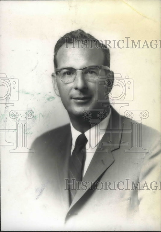 1969 Press Photo Manuel Mendel, Engel Mortgage Company - abna36610 - Historic Images