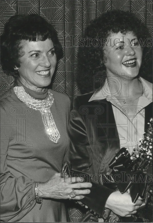 1980 Sue Noblin was chosen 1980 "Woman of the Year" with Founder - Historic Images