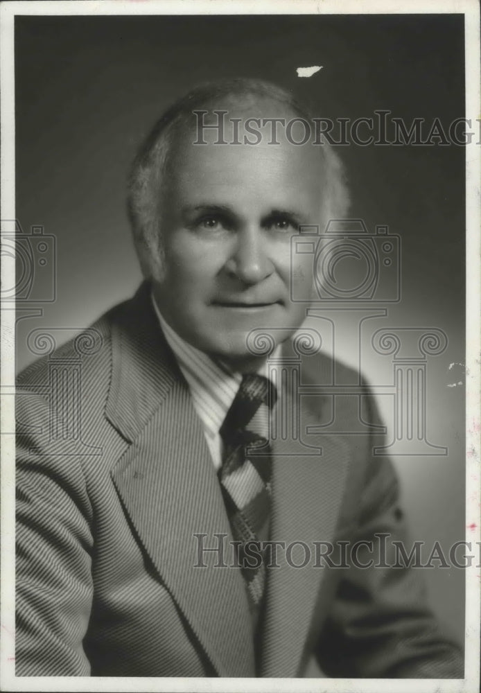 1972 James C. Lee Jr., President, Buffalo Rock Company - Historic Images