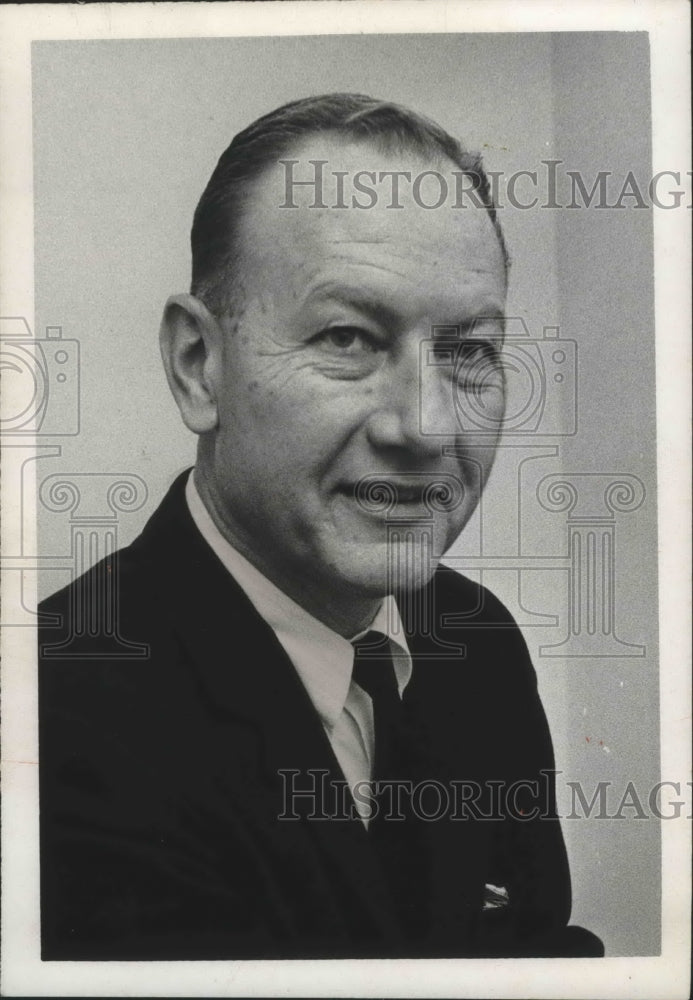 1970 Duard LeGrand, Post-Herald Editor - Historic Images