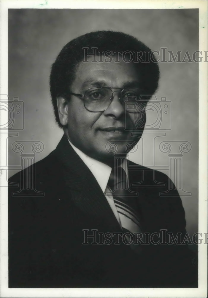 1986, Doctor Paul B. Mohr Sr., Prexy, Talladega College, Alabama - Historic Images