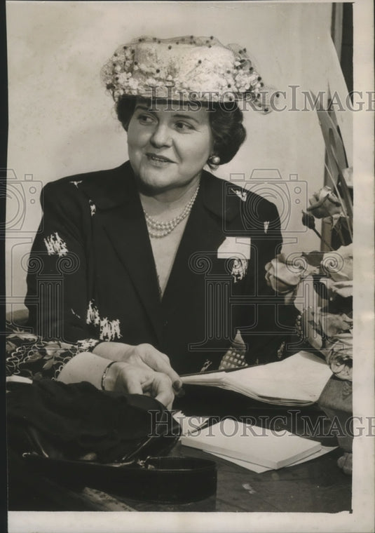 1949, Mrs. John R. Lathram, Clubwoman, Bessemer, Alabama - abna36901 - Historic Images