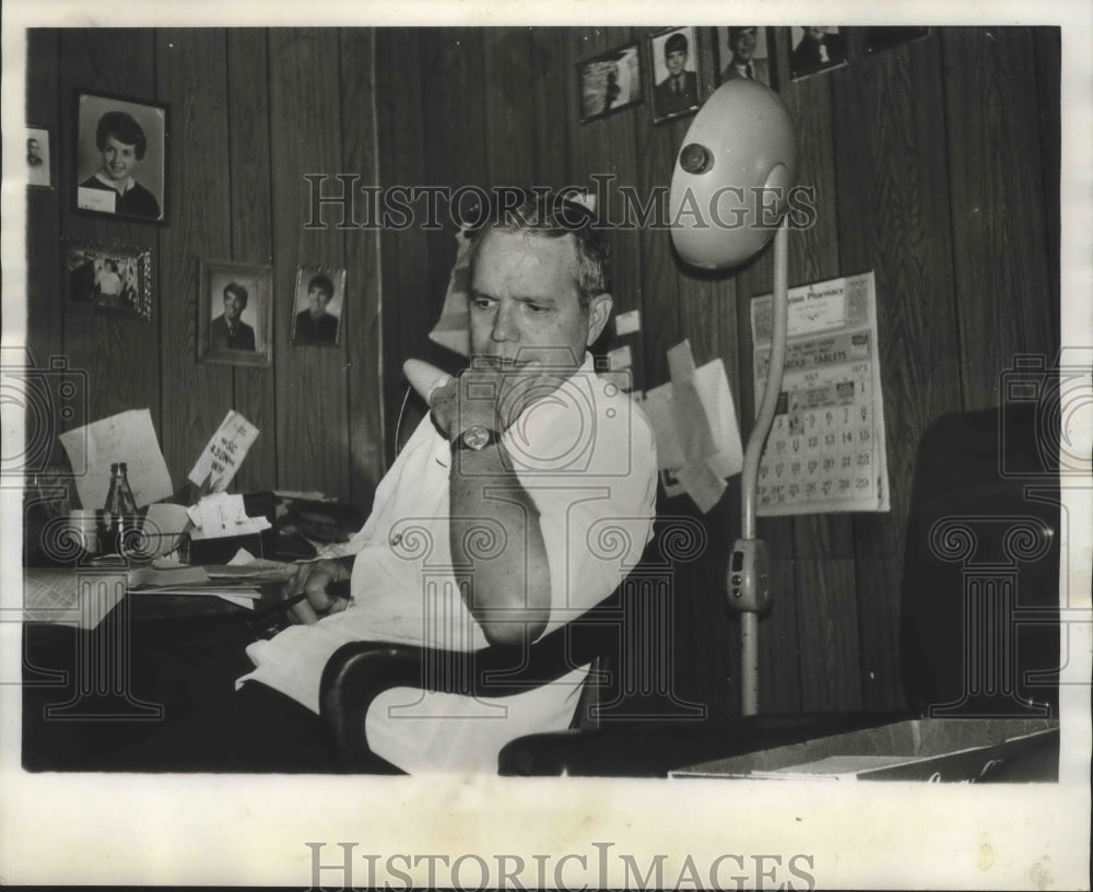 1972 Press Photo Tommy McCatchen, Wylam businessman and civic leader - abna37072 - Historic Images