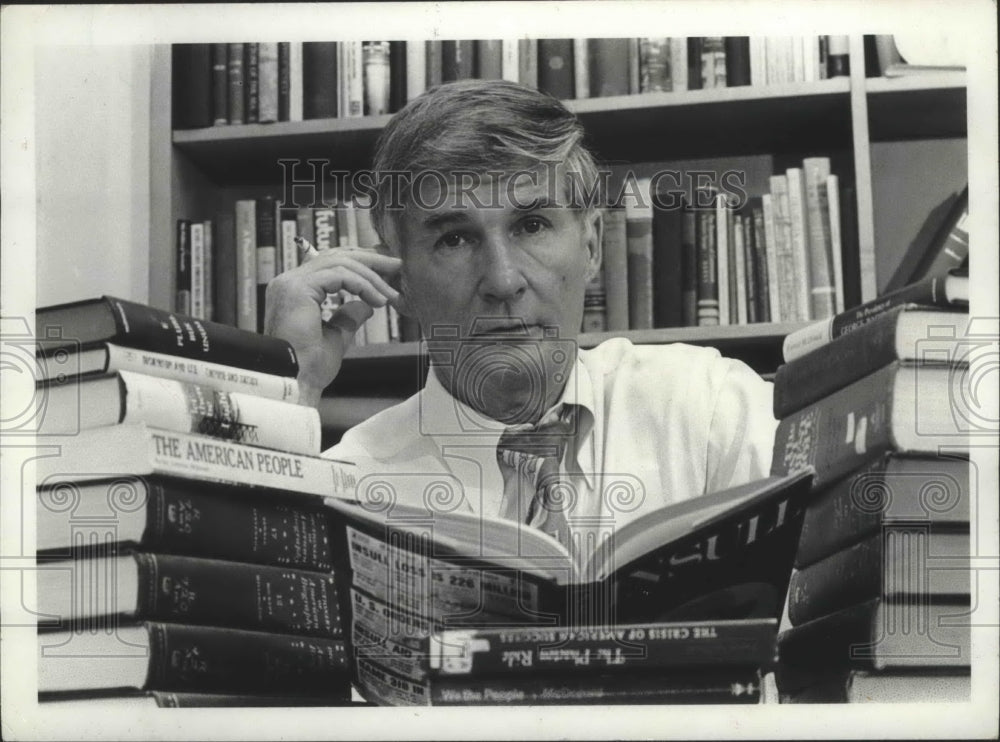 1986 Press Photo Forest McDonald poses with book and cigarette - abna37084 - Historic Images