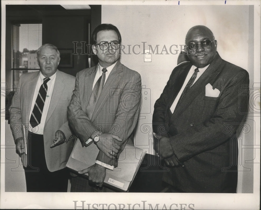 1990, Representatives Edward McClain, Hugh Boles, accused bribers - Historic Images