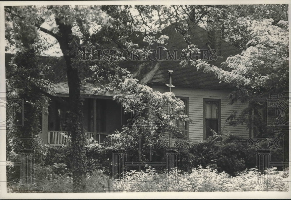 Press Photo Home of Raymond Mims, drug lord, Alabama - abna37387 - Historic Images