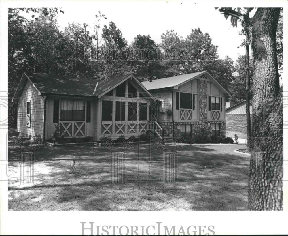 1980 Press Photo House at 10 St, Pleasant Grove, Alabama - abna37501 - Historic Images