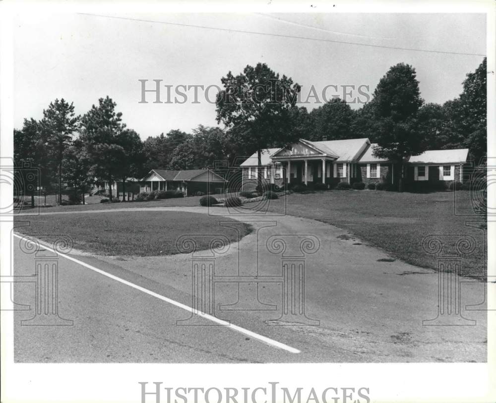 1980 Press Photo 4th Street, Pleasant Grove, Alabama - abna37509 - Historic Images