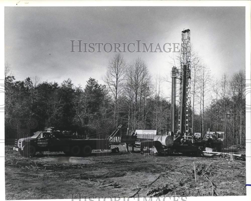 1980 Well in Pleasant Grove, Alabama - Historic Images