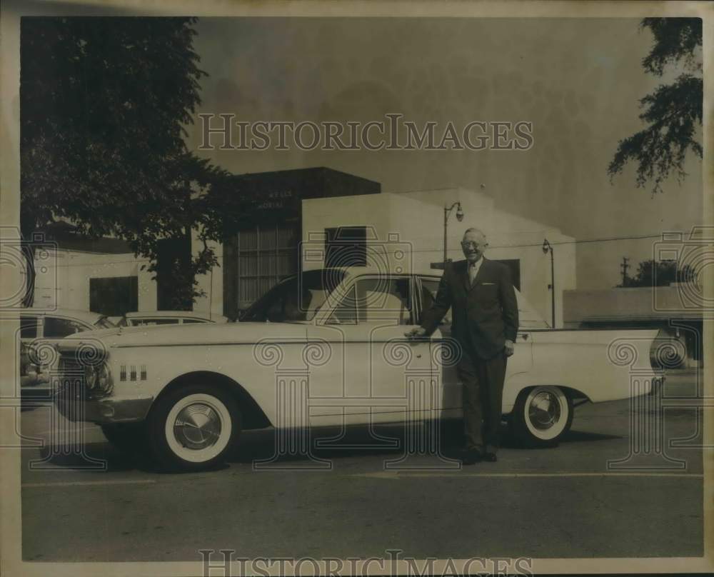 1961, Dr. I. F. Simmons, Jefferson County School Superintendent - Historic Images