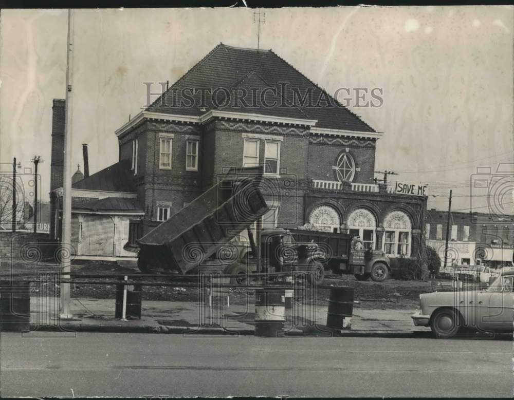 1974, Gill House in Selma Alabama - abna37589 - Historic Images