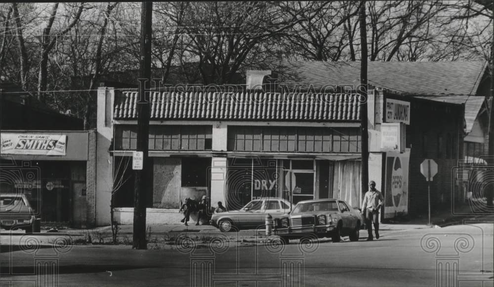 1983 Pratt City Officials Looking For New People, Business District - Historic Images